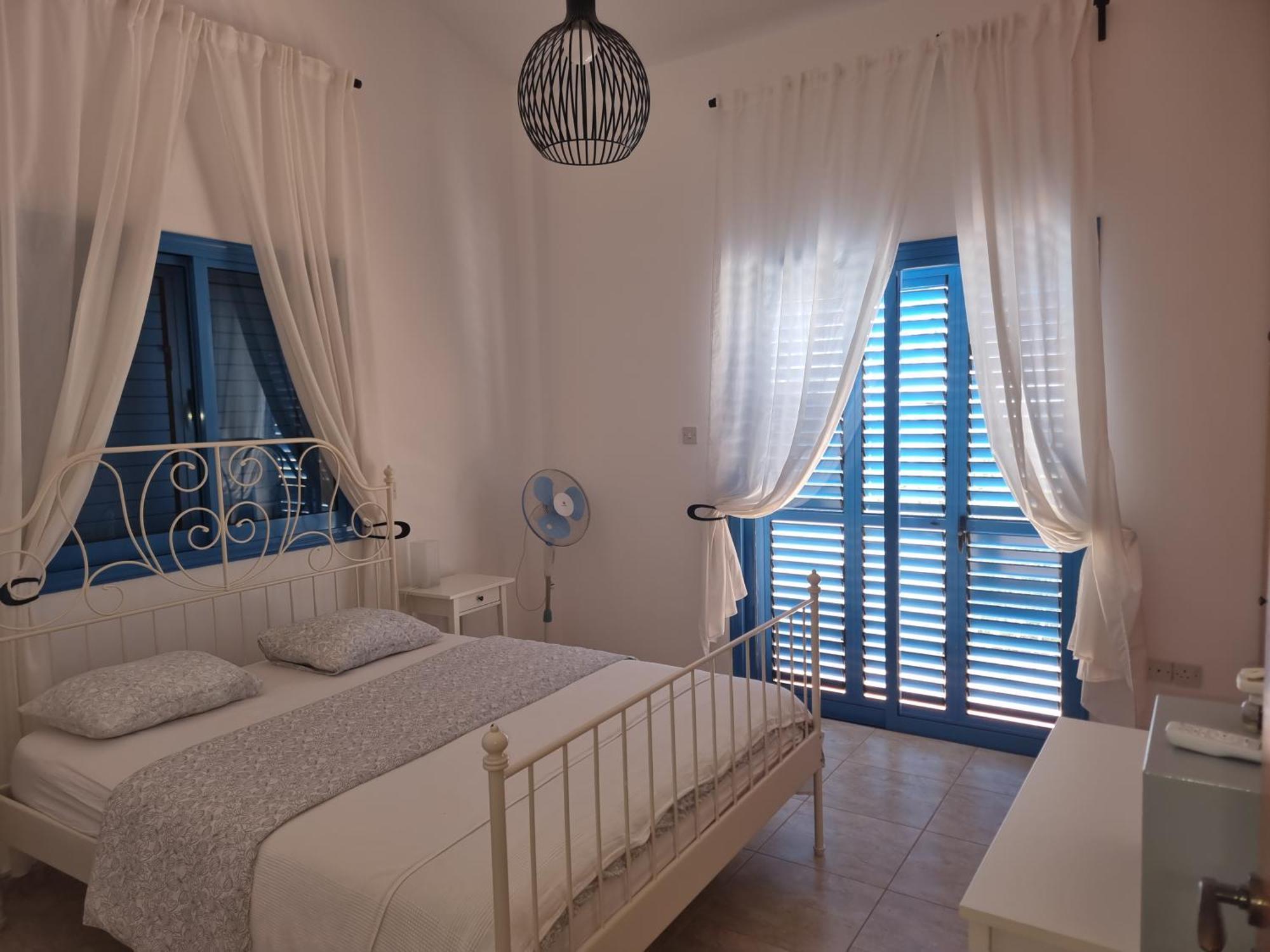 Olive Beach Villa เปเยีย ภายนอก รูปภาพ